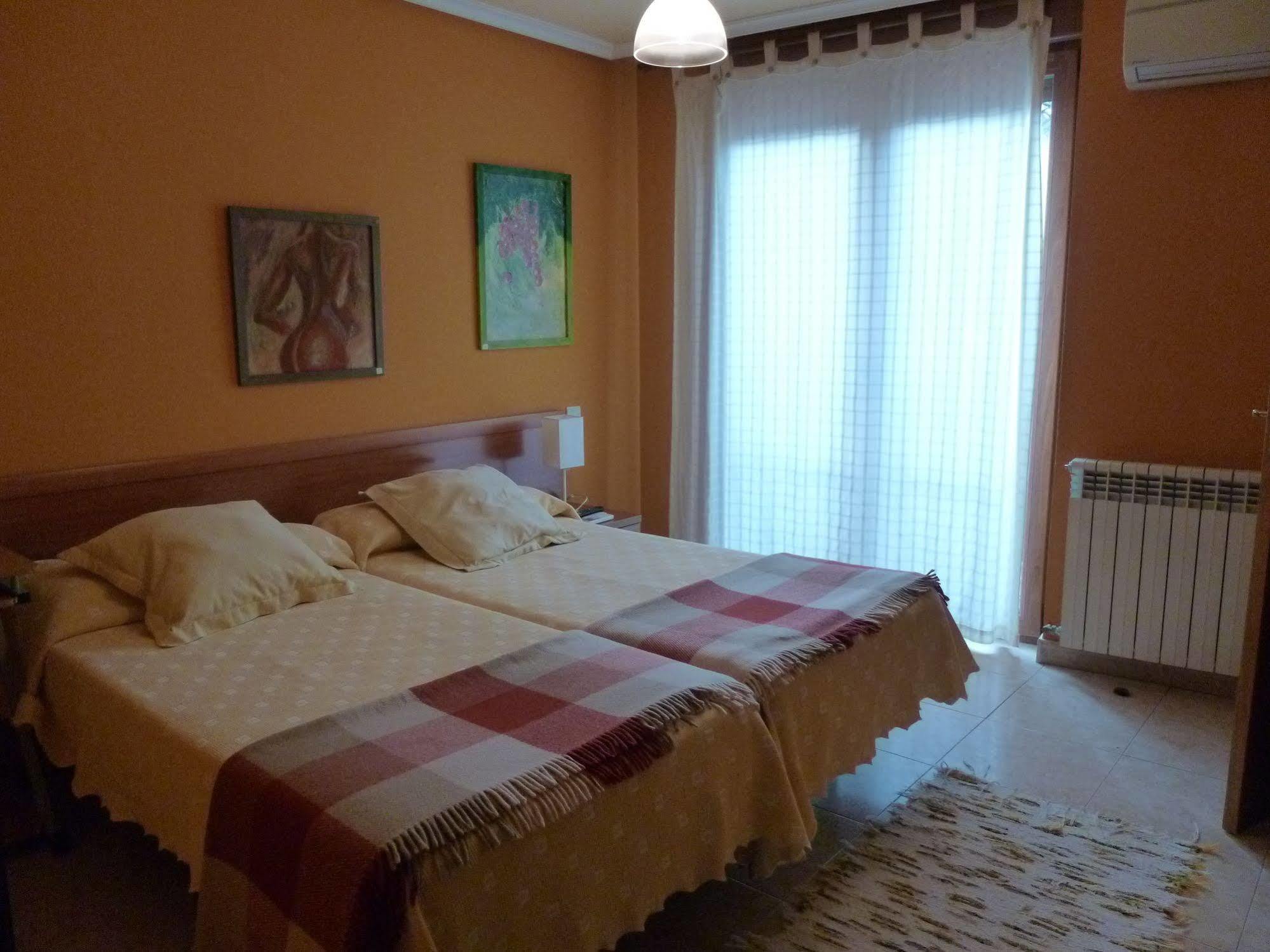Hostal Ciudad De Нахера Екстер'єр фото