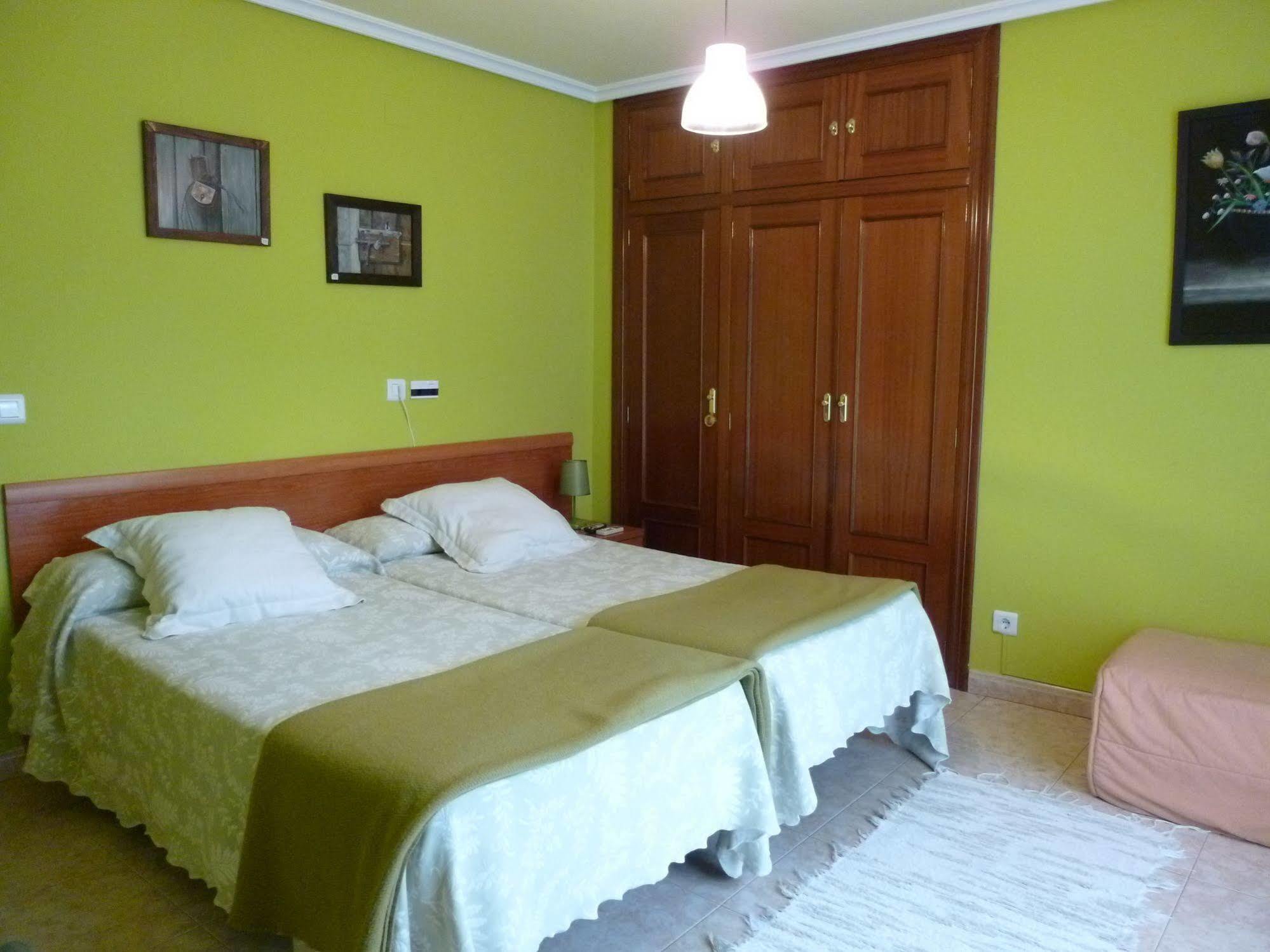 Hostal Ciudad De Нахера Екстер'єр фото